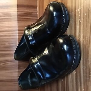 Bjorndal 8.5 black nursing mules clogs comfort professional office shoes